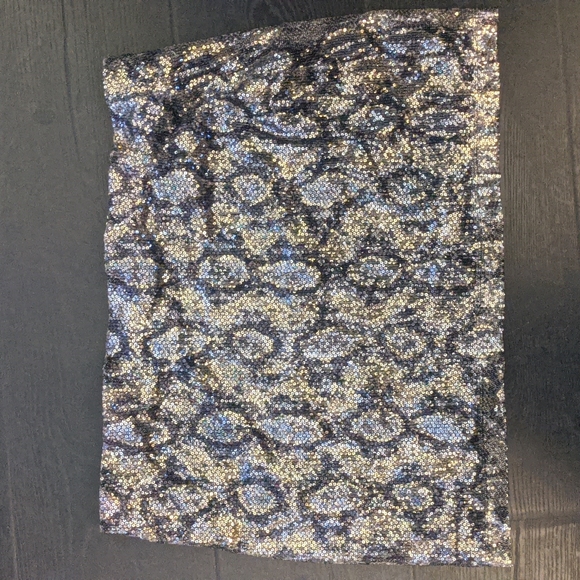 Snakeskin Sequin print mini skirt Express Large - Picture 3 of 5